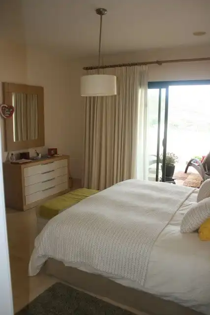 Apartamento con piscina en venta en Benahavís pueblo, imagen 10
