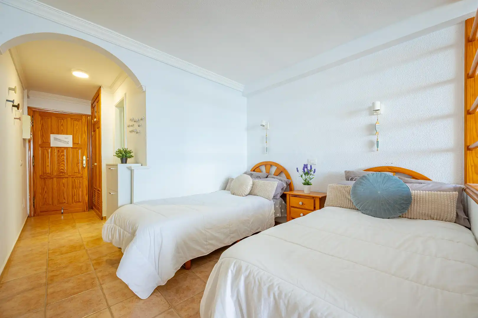 Bedroom of Flat for sale in Mogán  with Furnished