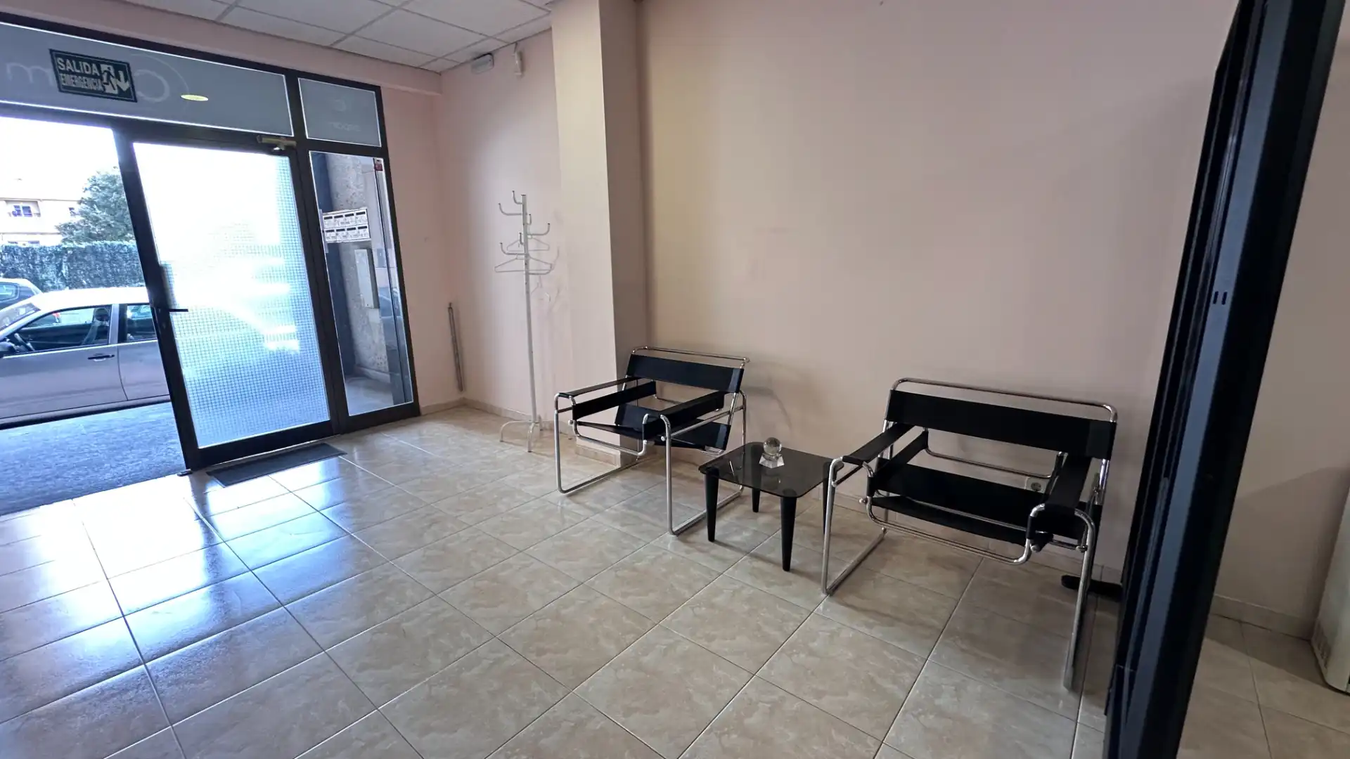Business premises to rent in Carrer Mossèn Gelabert 9, imagen 3