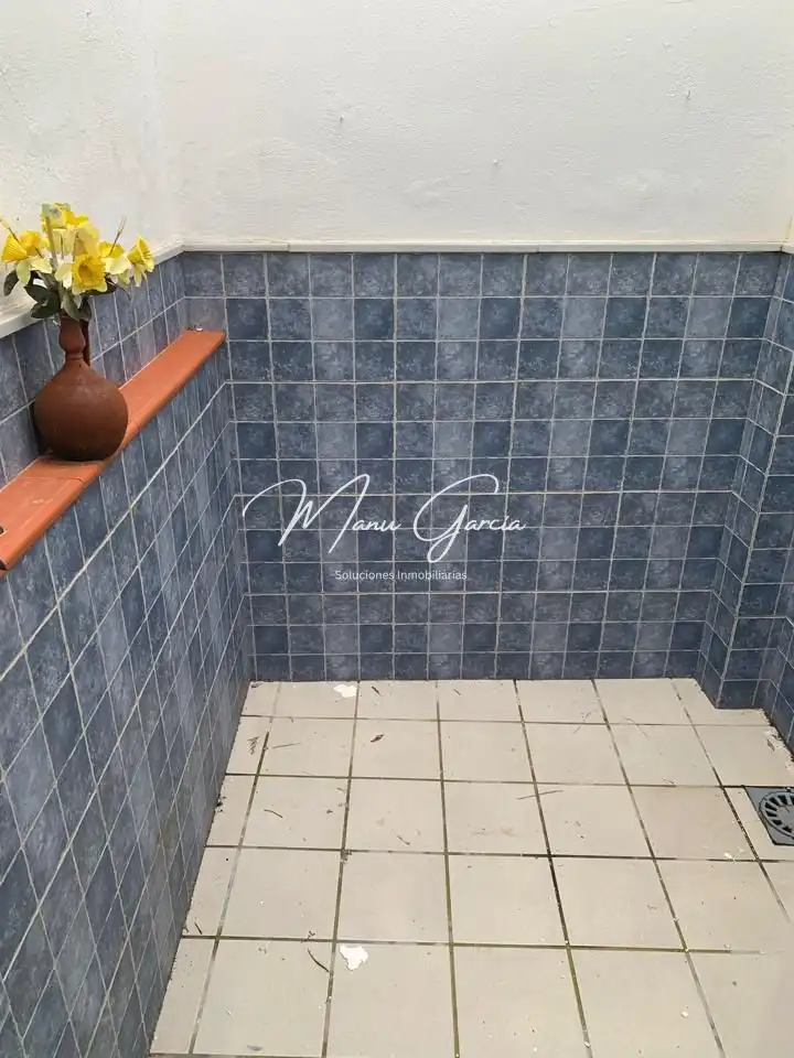 Badezimmer von Einfamilien-Reihenhaus zum Verkauf in Cuevas de San Marcos mit Terrasse, Balkon und Internet