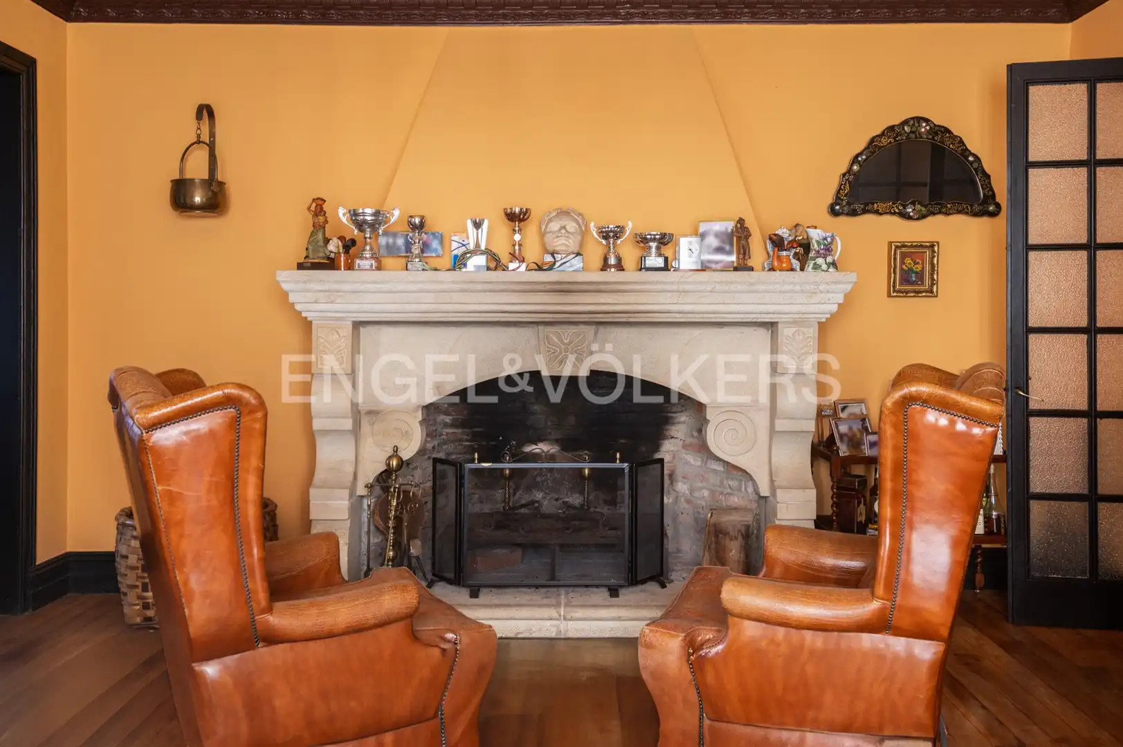 Sala de estar de Casa o chalet en venta en Llanes con Calefacción, Jardín privado y Terraza