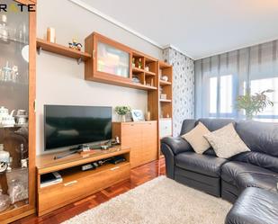 Living room of Flat for sale in Barakaldo   with Heating and Storage room