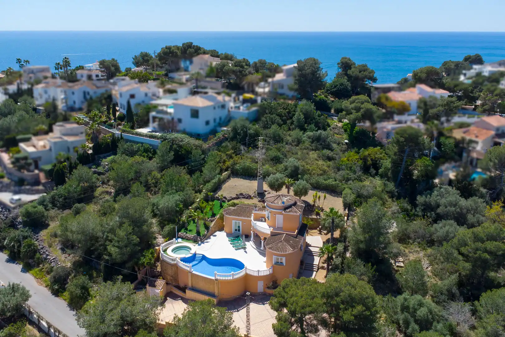 Vista exterior de Casa o chalet en venta en Jávea / Xàbia con Aire acondicionado, Terraza y Piscina