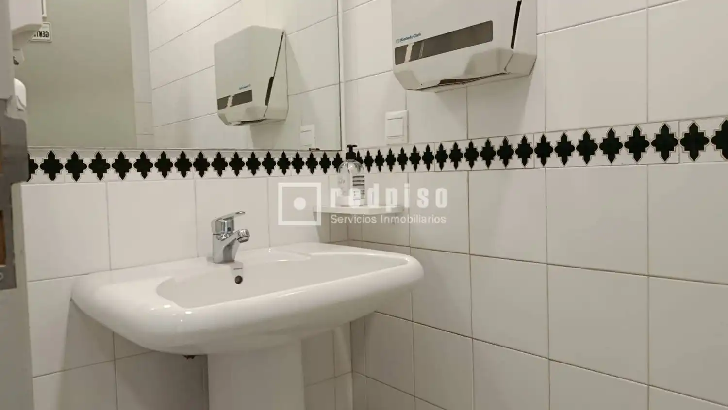 Baño de Local de alquiler en Málaga