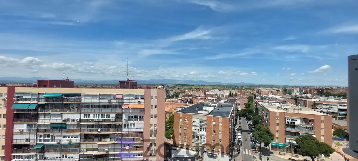 Flat for rent in C. de la Isla de Ons, Peñagrande