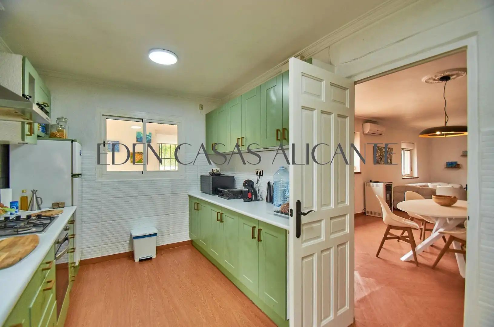 Cocina de Casa o chalet en venta en Biar con Aire acondicionado, Calefacción y Jardín privado