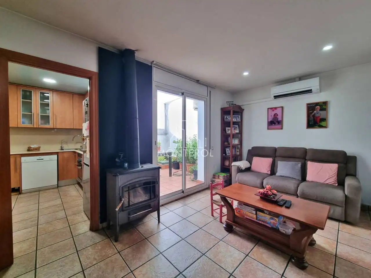 Sala de estar de Casa o chalet en venta en Rubí con Aire acondicionado y Parquet
