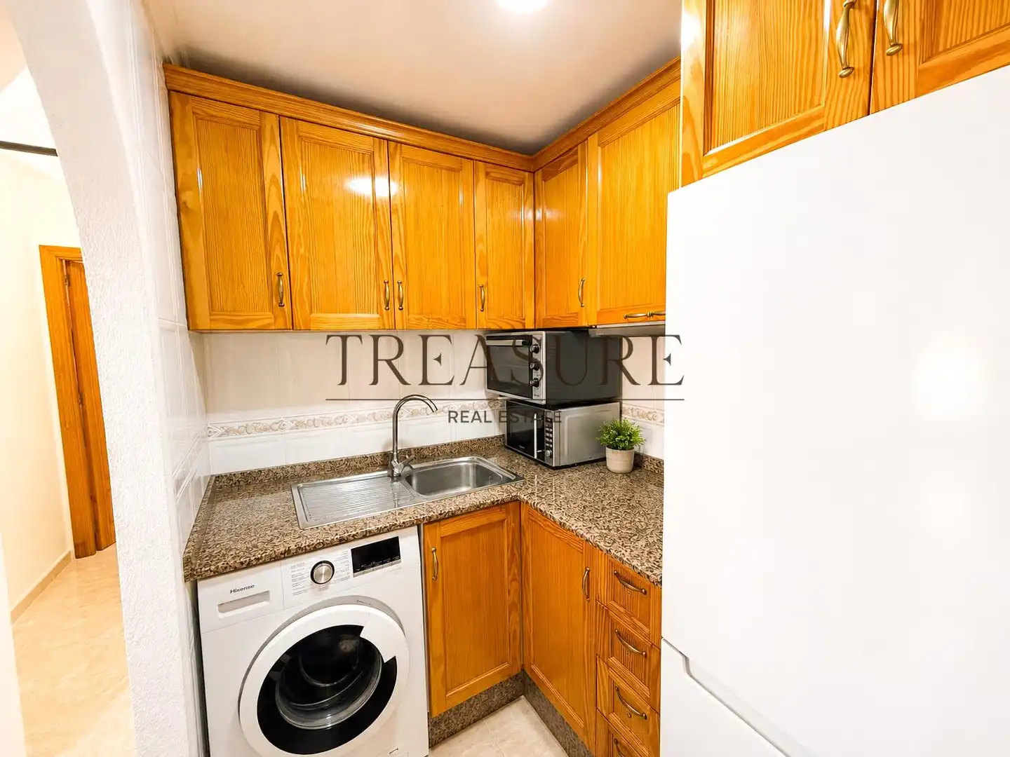 Kitchen of Flat for sale in Cartagena  with Air Conditioner, Balcony and Community pool
