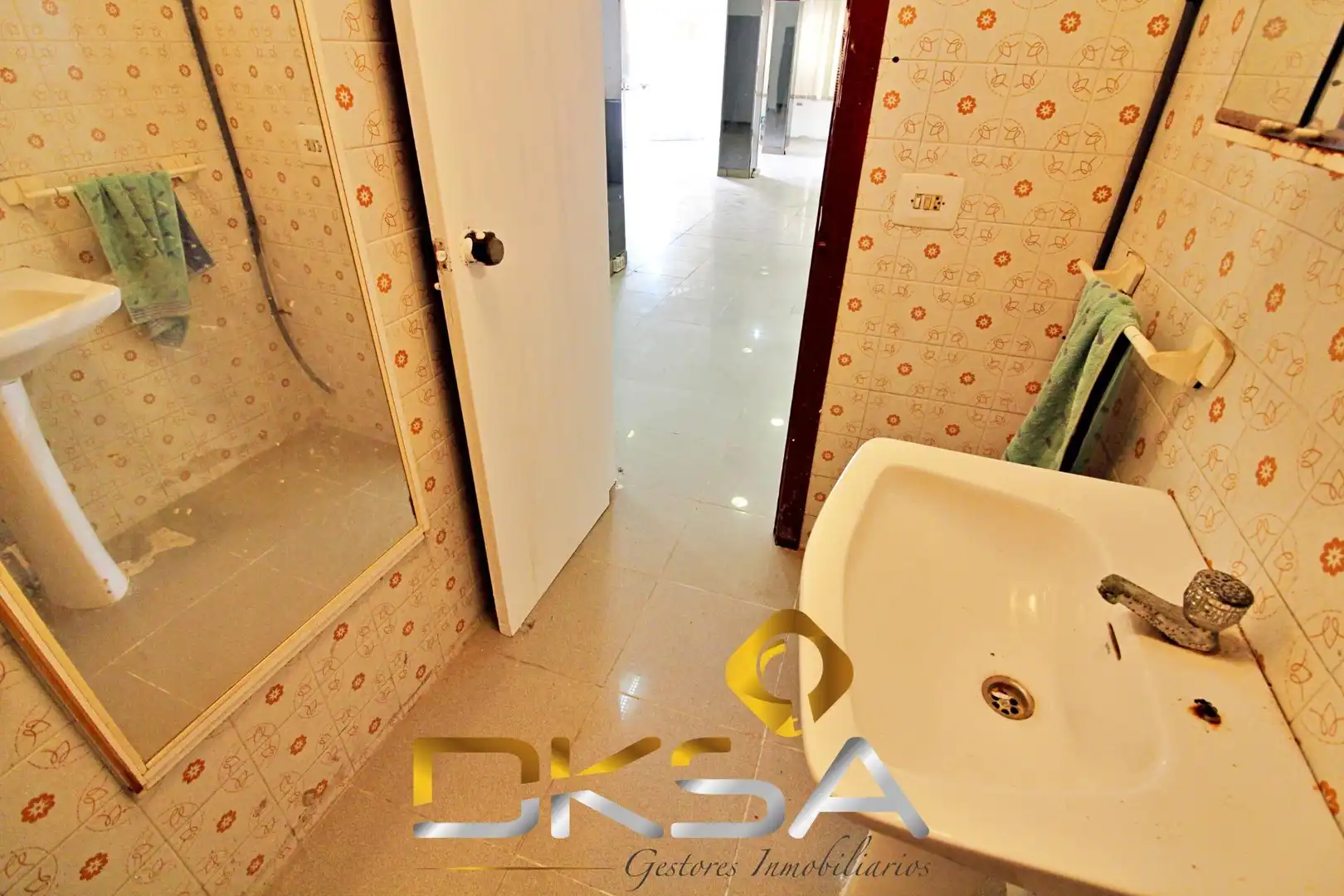 Badezimmer von Geschaftsraum zum Verkauf in Vila-real mit Klimaanlage