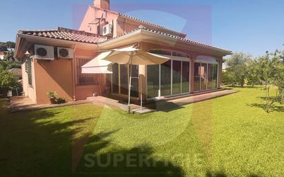 Jardí de Casa o xalet en venda en Badajoz Capital amb Aire condicionat, Calefacció i Jardí privat