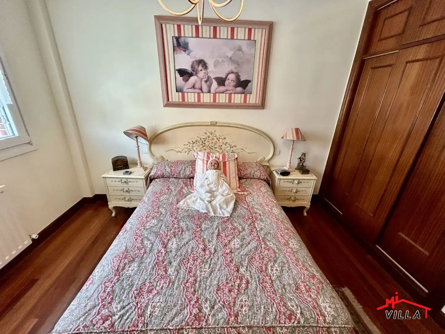 Habitación de Casa o chalet en venta en Laredo con Calefacción y Amueblado