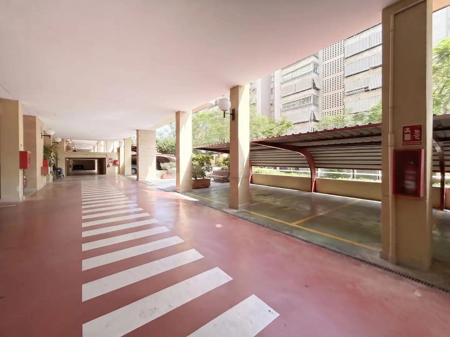 Vista exterior de Apartament en venda en Alicante / Alacant amb Terrassa, Balcó i Alarma