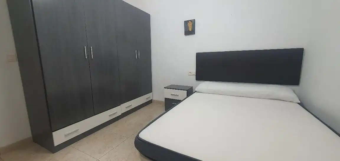 Habitación de Piso en venta en Hellín