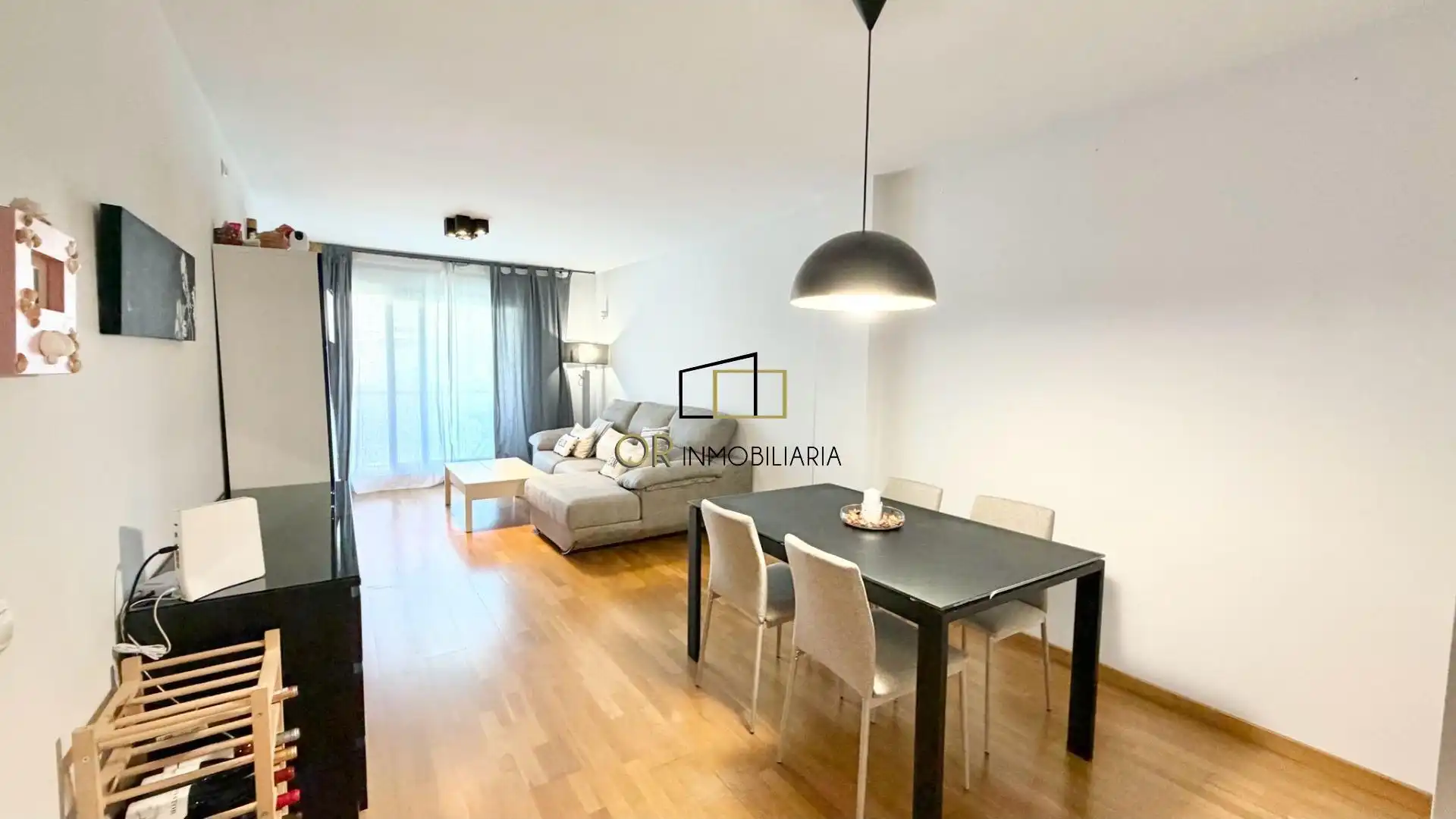 Außenansicht von Wohnung zum Verkauf in Vilafranca del Penedès mit Klimaanlage, Heizung und Terrasse