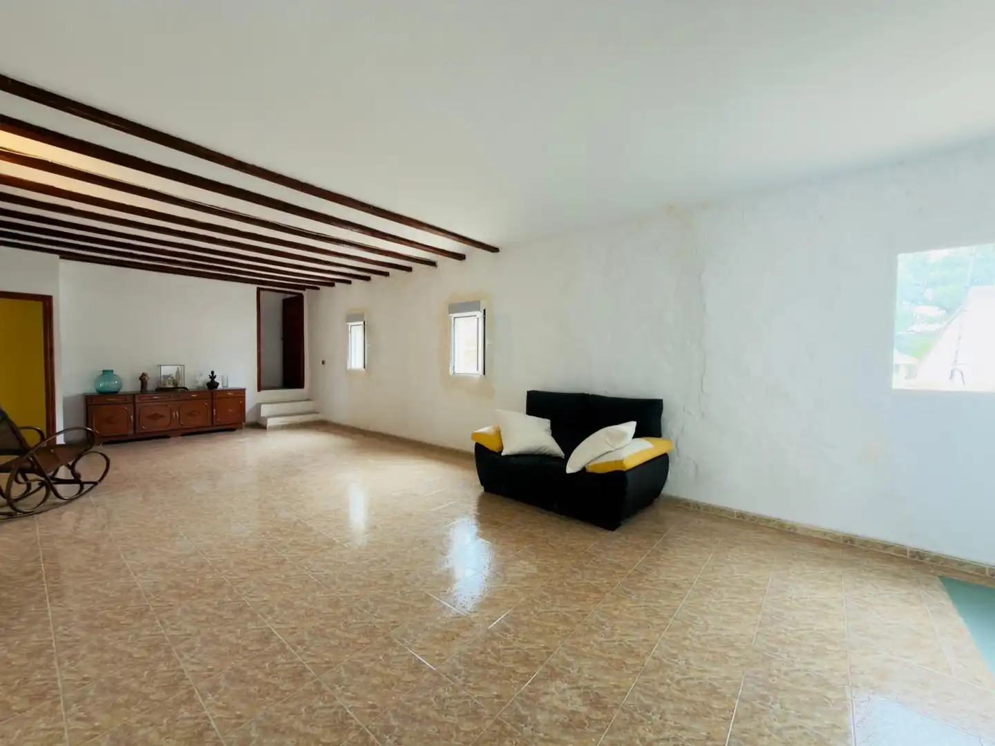 Living room of Houses for sale in La Granja de la Costera  with Air Conditioner
