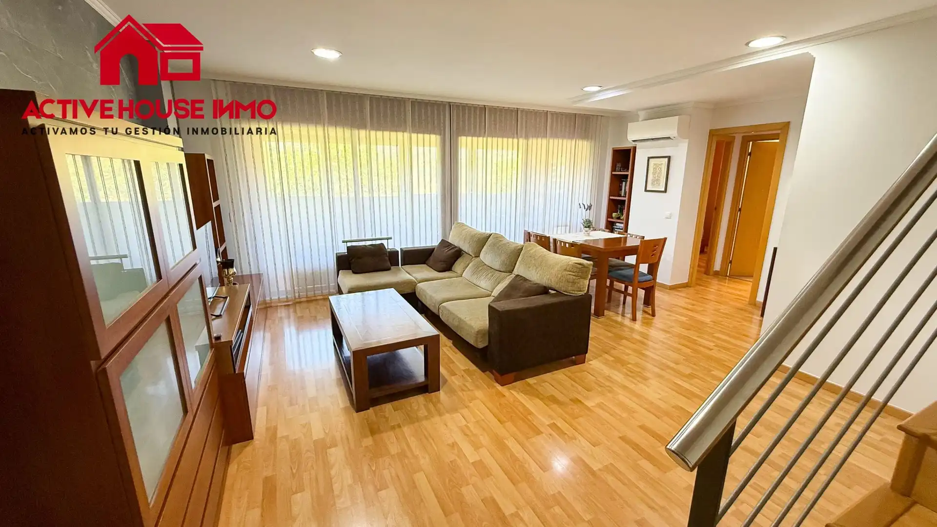 Sala d'estar de Dúplex en venda en La Ràpita amb Aire condicionat, Terrassa i Traster