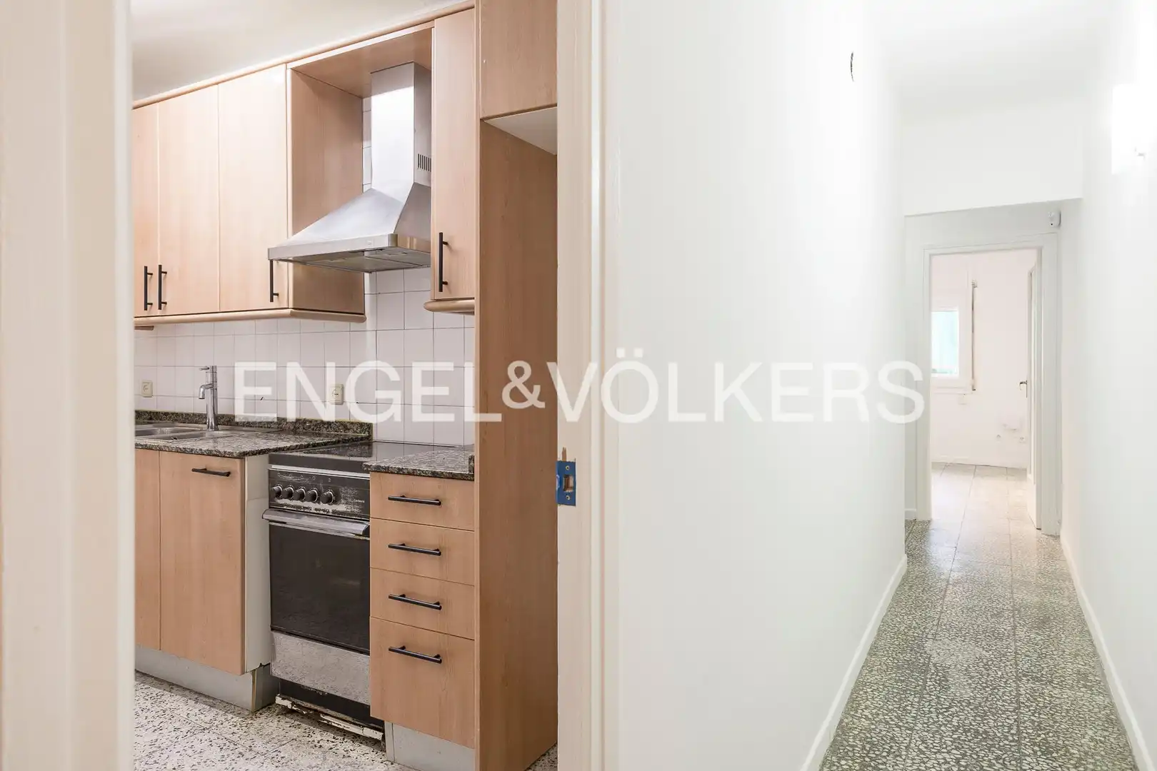 Cocina de Piso en venta en Barcelona con Calefacción