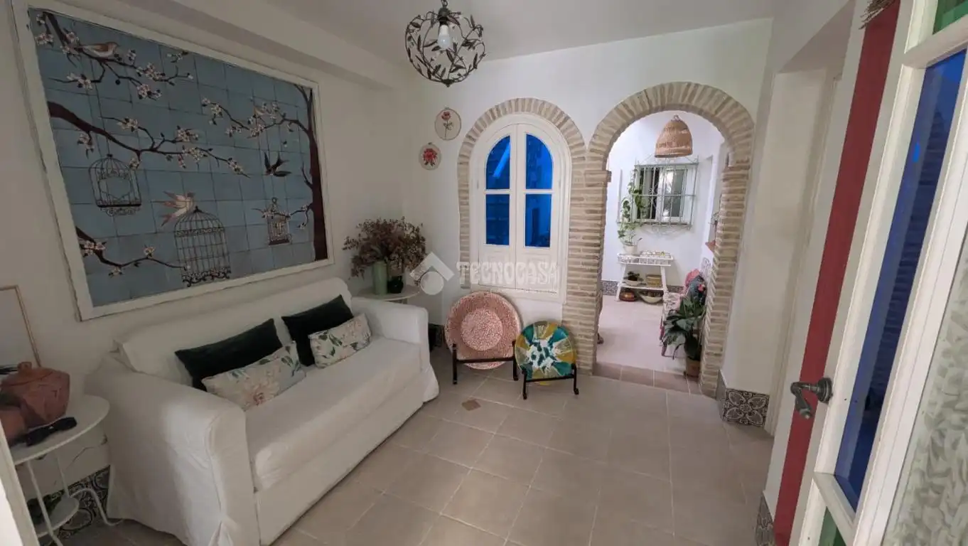 Sala de estar de Casa adosada en venta en Marchena
