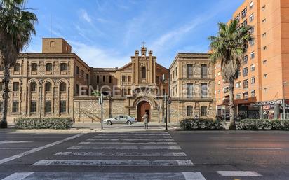 Exterior view of Apartment for sale in  Valencia Capital