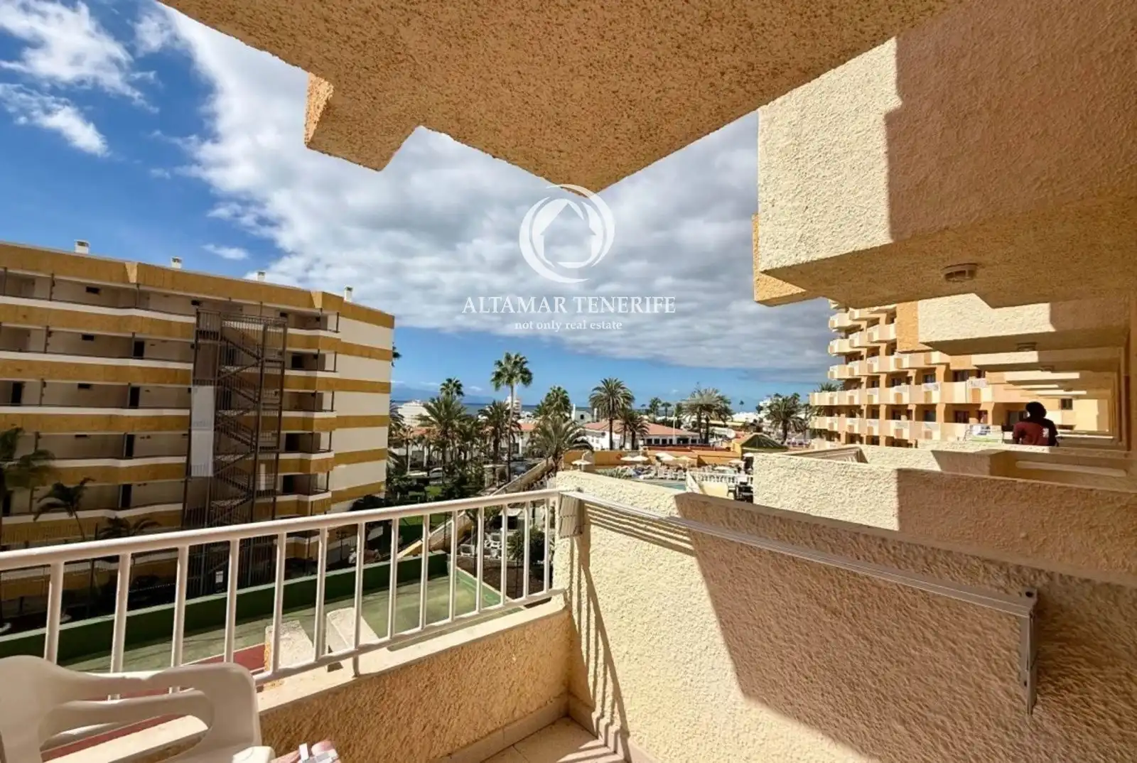 Apartamento con piscina en venta en Av. V Centenario, imagen 5