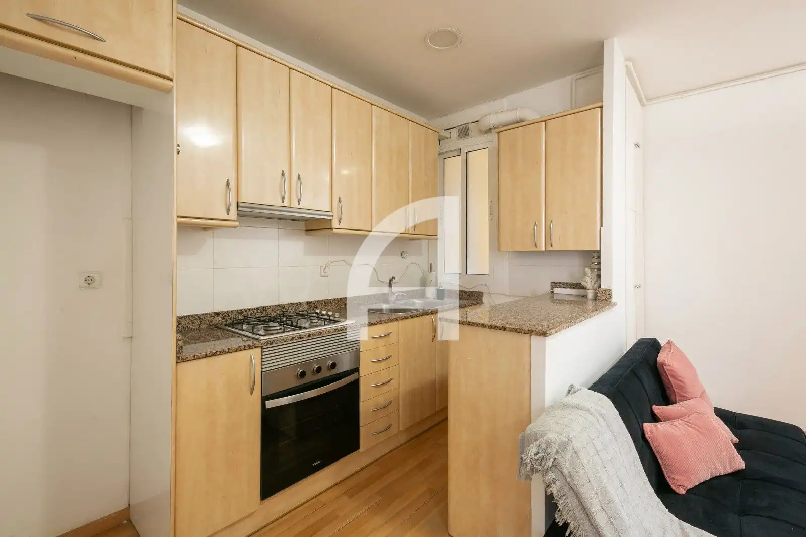 Kitchen of Flat for sale in Barcelona  with Parquet flooring and Terrace