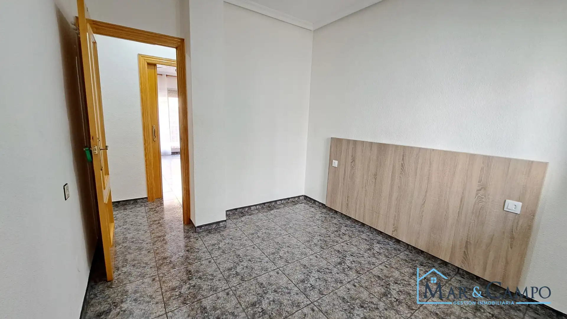 Wohnung zum Verkauf in Los Alcázares mit Klimaanlage, Möbliert und Balkon