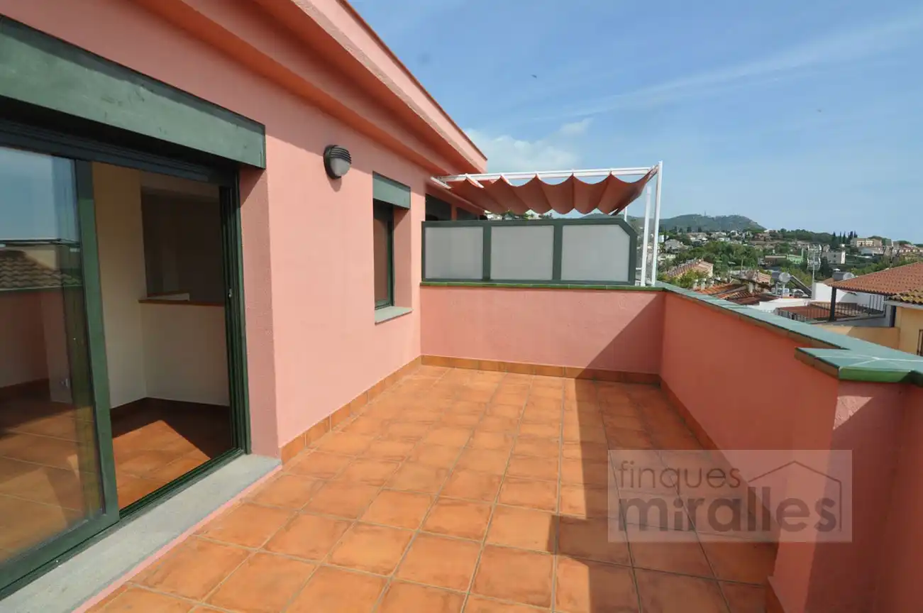 Maisonette zur Miete in Carrer Àngel Guimerà, 13, Vilassar de Dalt