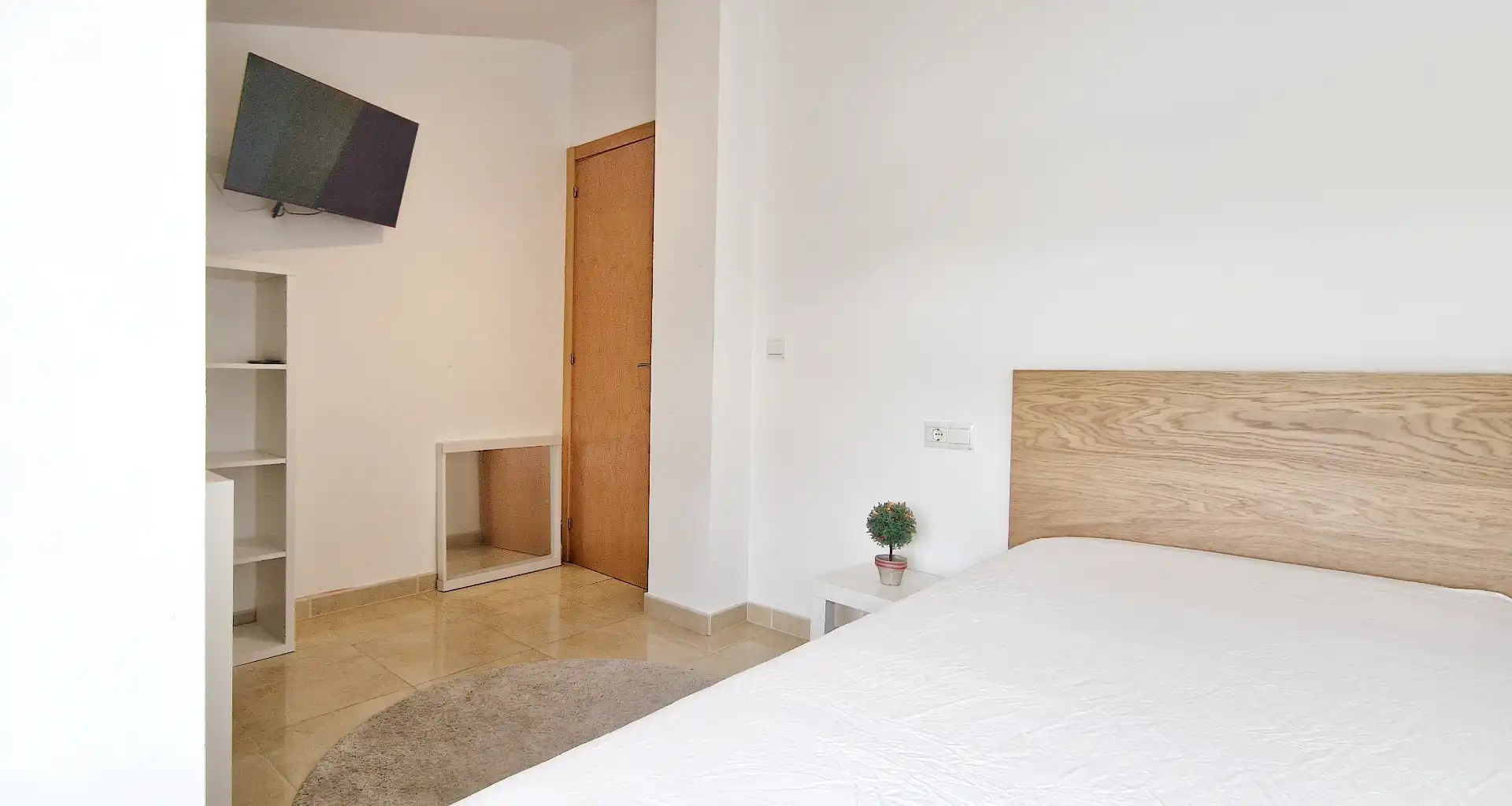 Dormitori de Dúplex en venda en Andorra (Teruel) amb Calefacció, Terrassa i Moblat