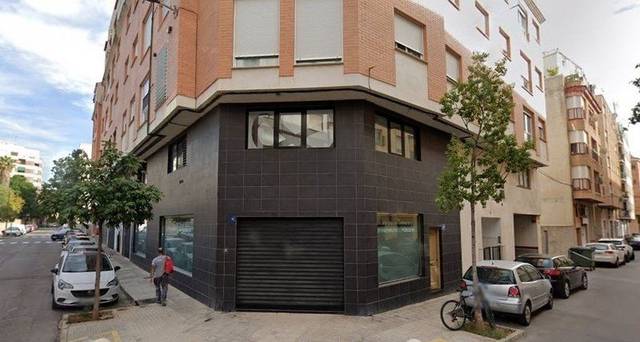 Local comercial en Venta en Ciutat del Transport - La Salera