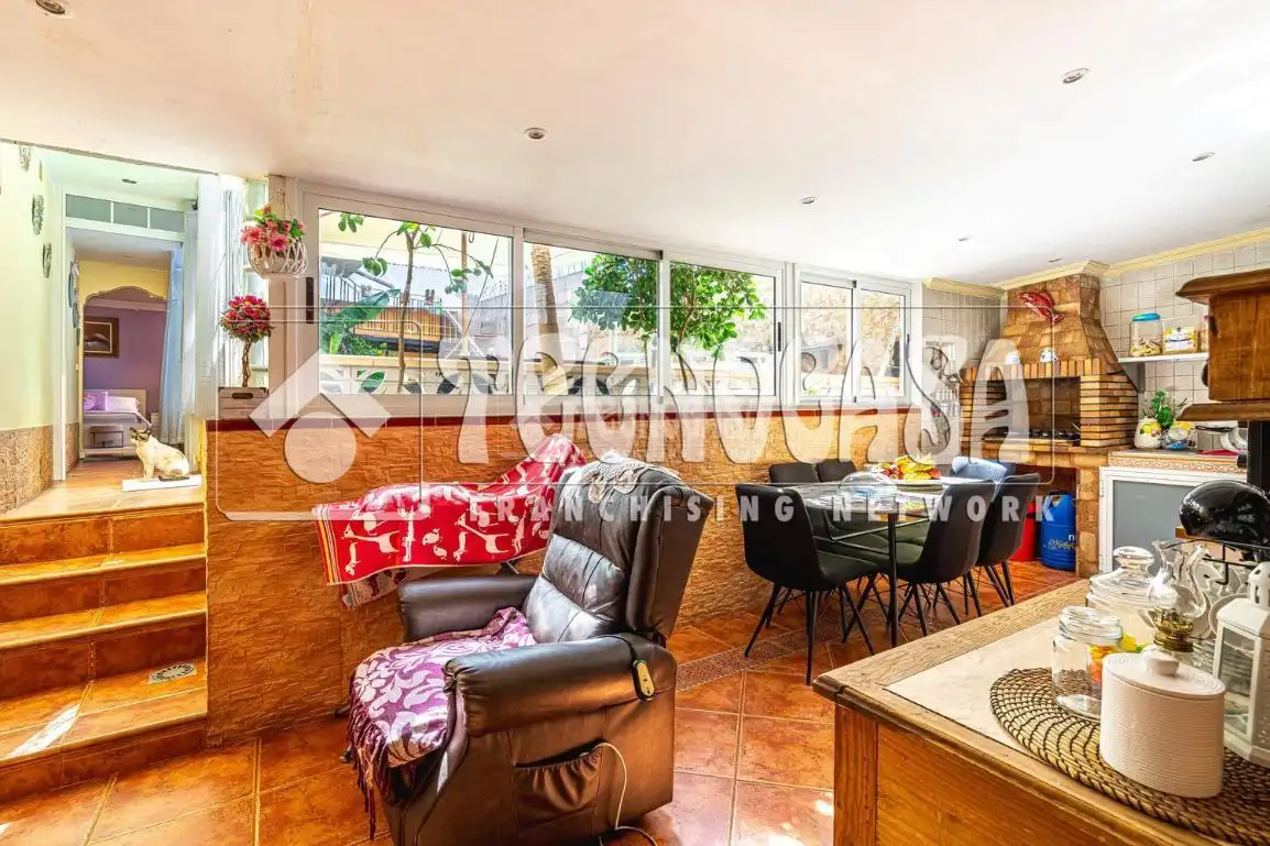 Jardí de Casa o xalet en venda en Arona amb Aire condicionat