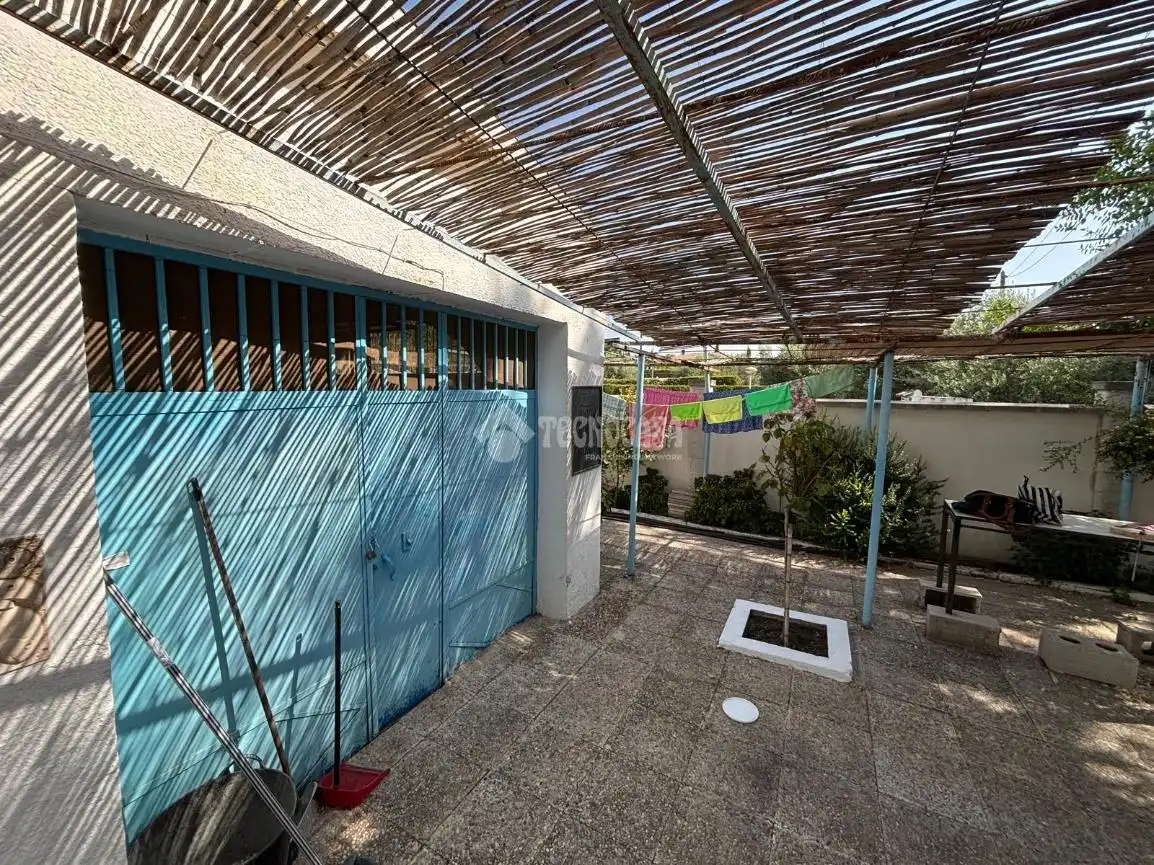 House with pool for sale in La Guardia de Jaén, imagen 4