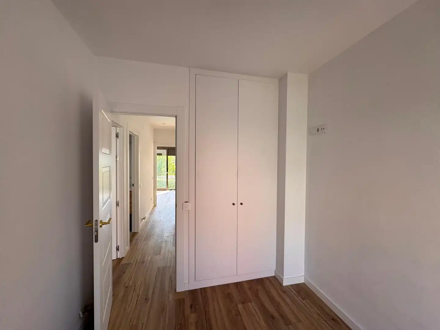 Habitación de Casa adosada en venta en Cubelles con Aire acondicionado, Terraza y Piscina comunitaria