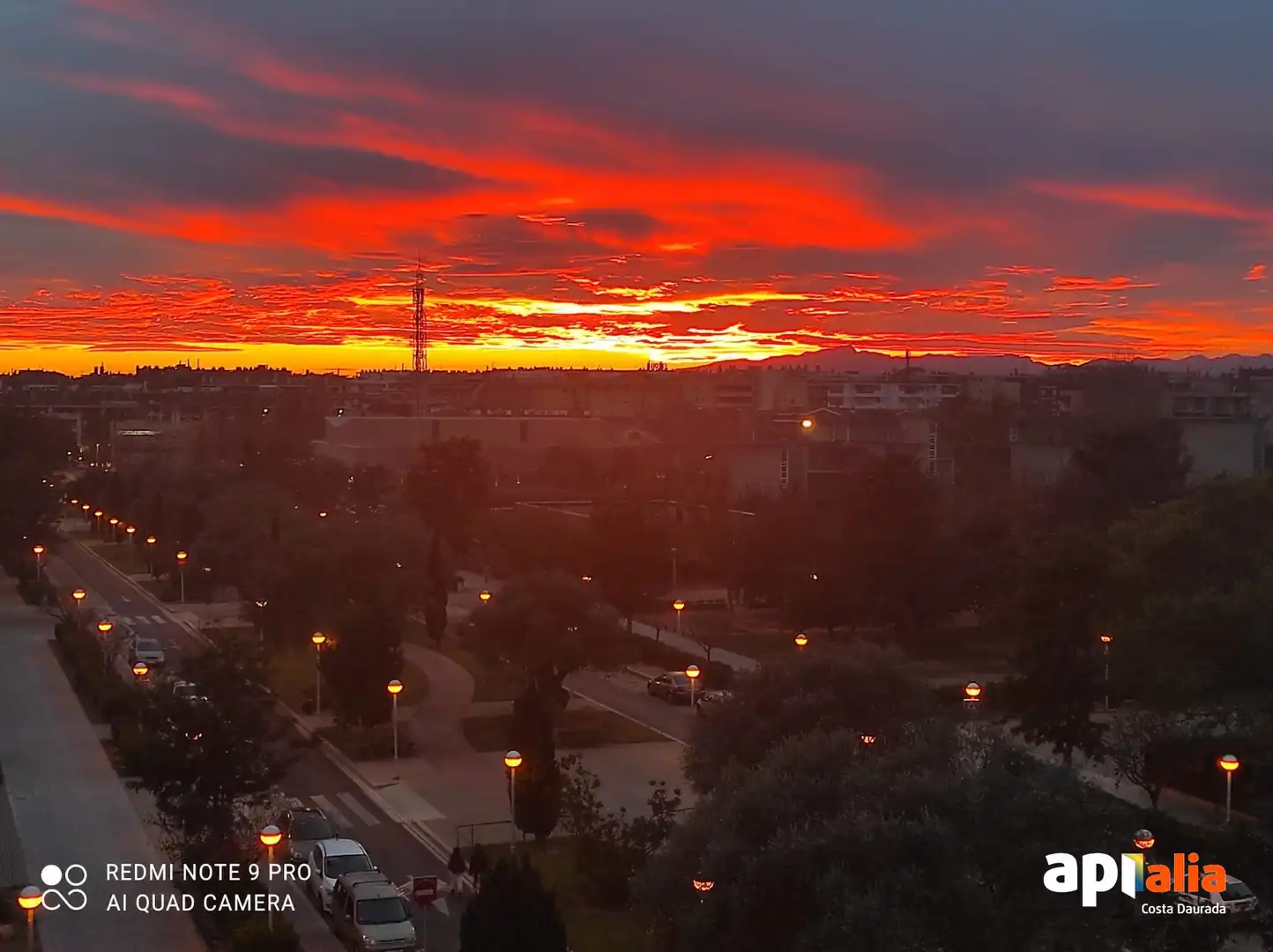 Vista exterior de Piso en venta en Salou con Calefacción, Piscina y Horno