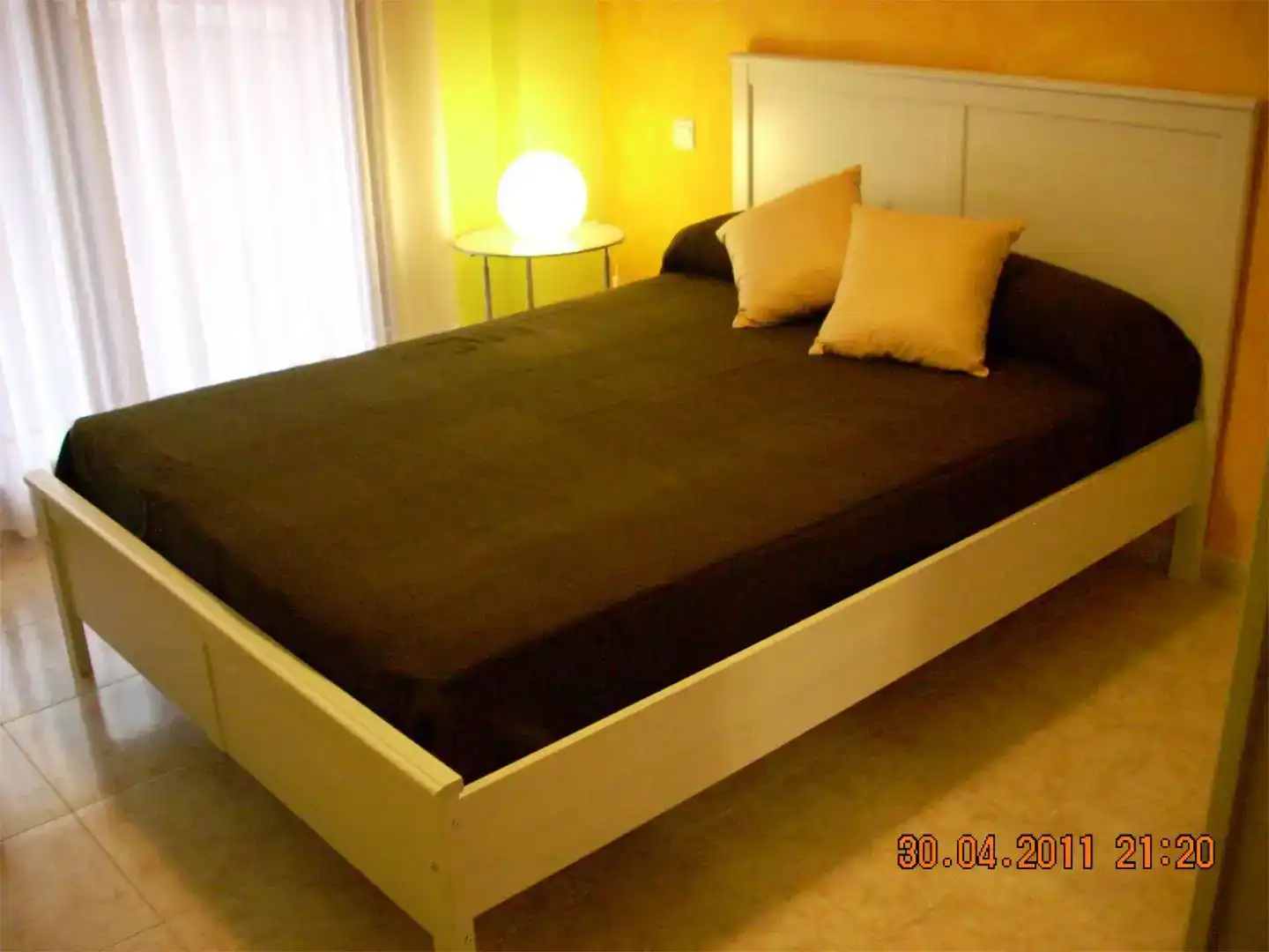 Bedroom of Flat for share in Huesca  with Swimming Pool and Furnished