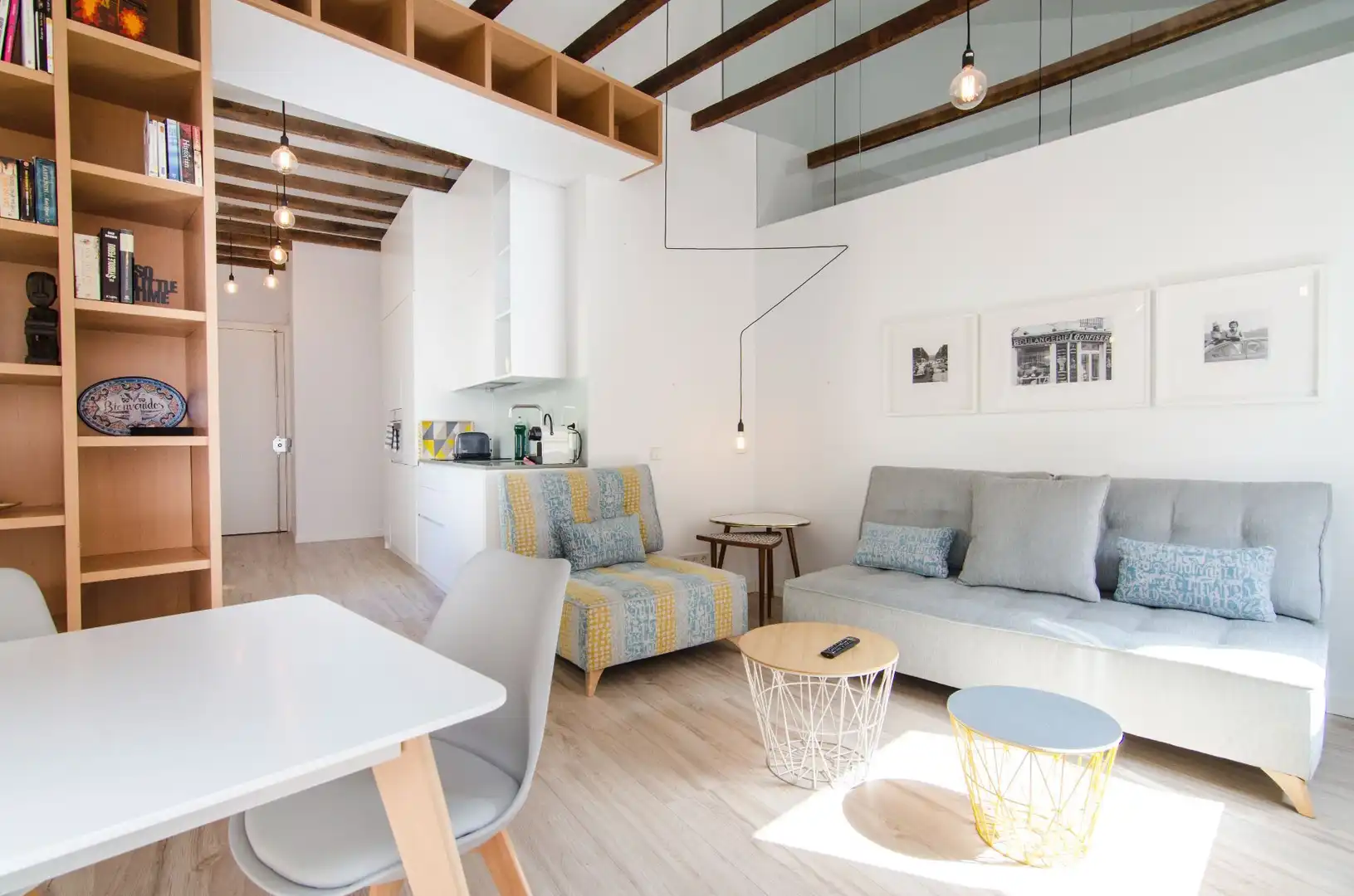 Sala de estar de Ático en venta en Madrid con Calefacción y Amueblado