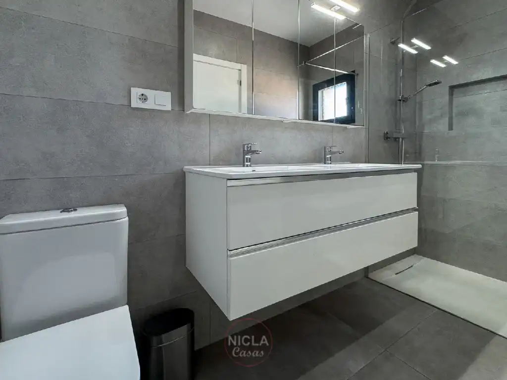 Casa con piscina en venta en Calle Olmos (Hn), imagen 34