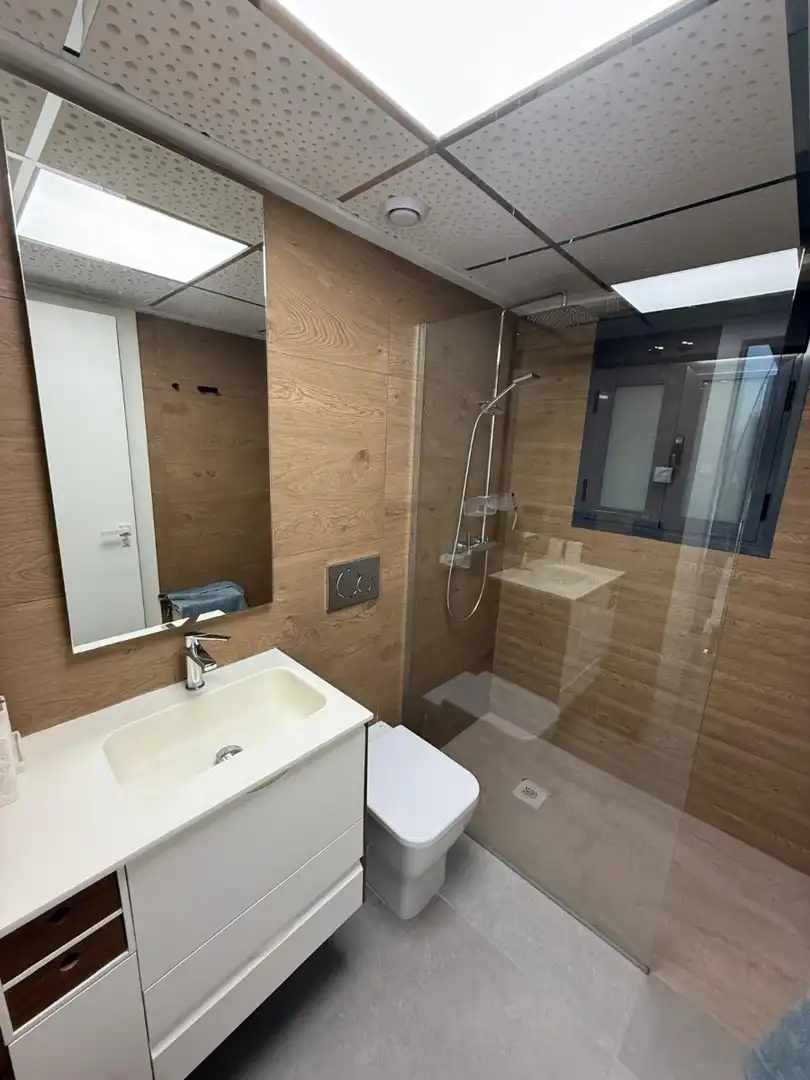 Baño de Casa o chalet en venta en Guardamar del Segura con Aire acondicionado, Jardín privado y Terraza