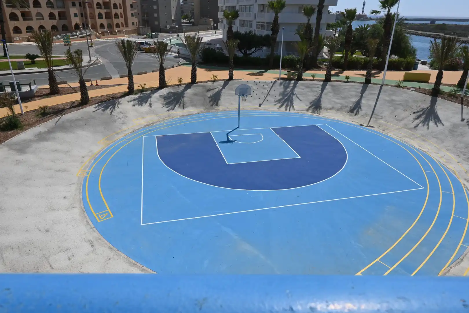 Vista exterior de Apartamento en venta en La Manga del Mar Menor con Terraza, Amueblado y Horno