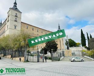 Vista exterior de Pis en venda en  Toledo Capital amb Calefacció i Balcó