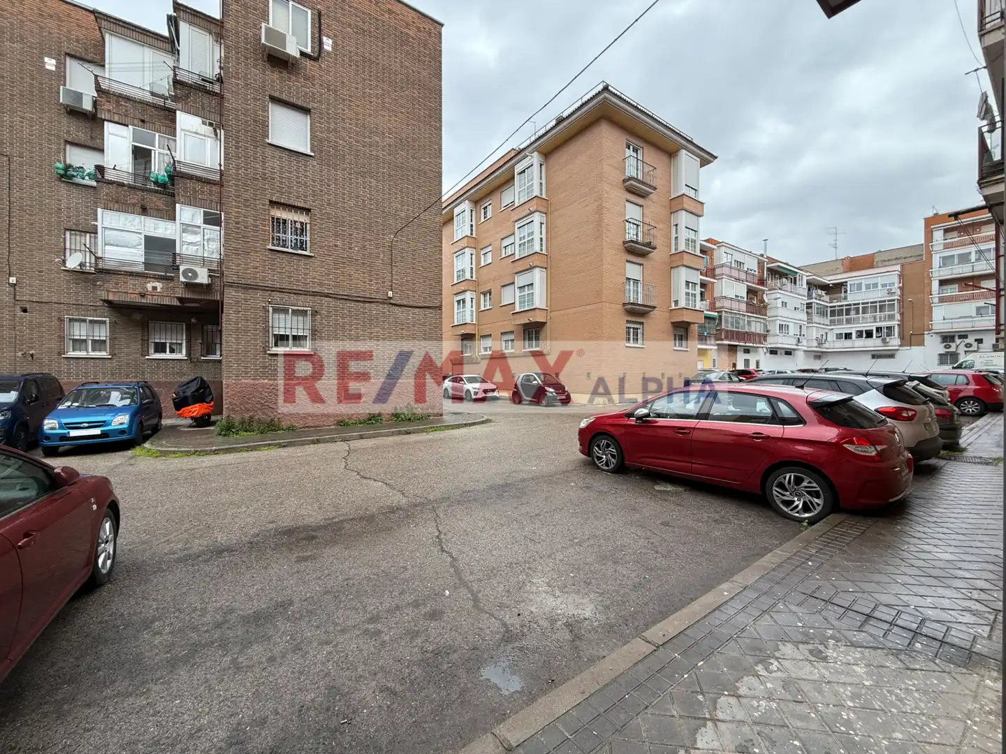 Vista exterior de Local en venta en Madrid