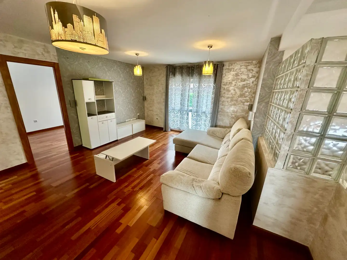 Living room of Apartments for rent in León Capital   with Heating, Parquet flooring and Terrace