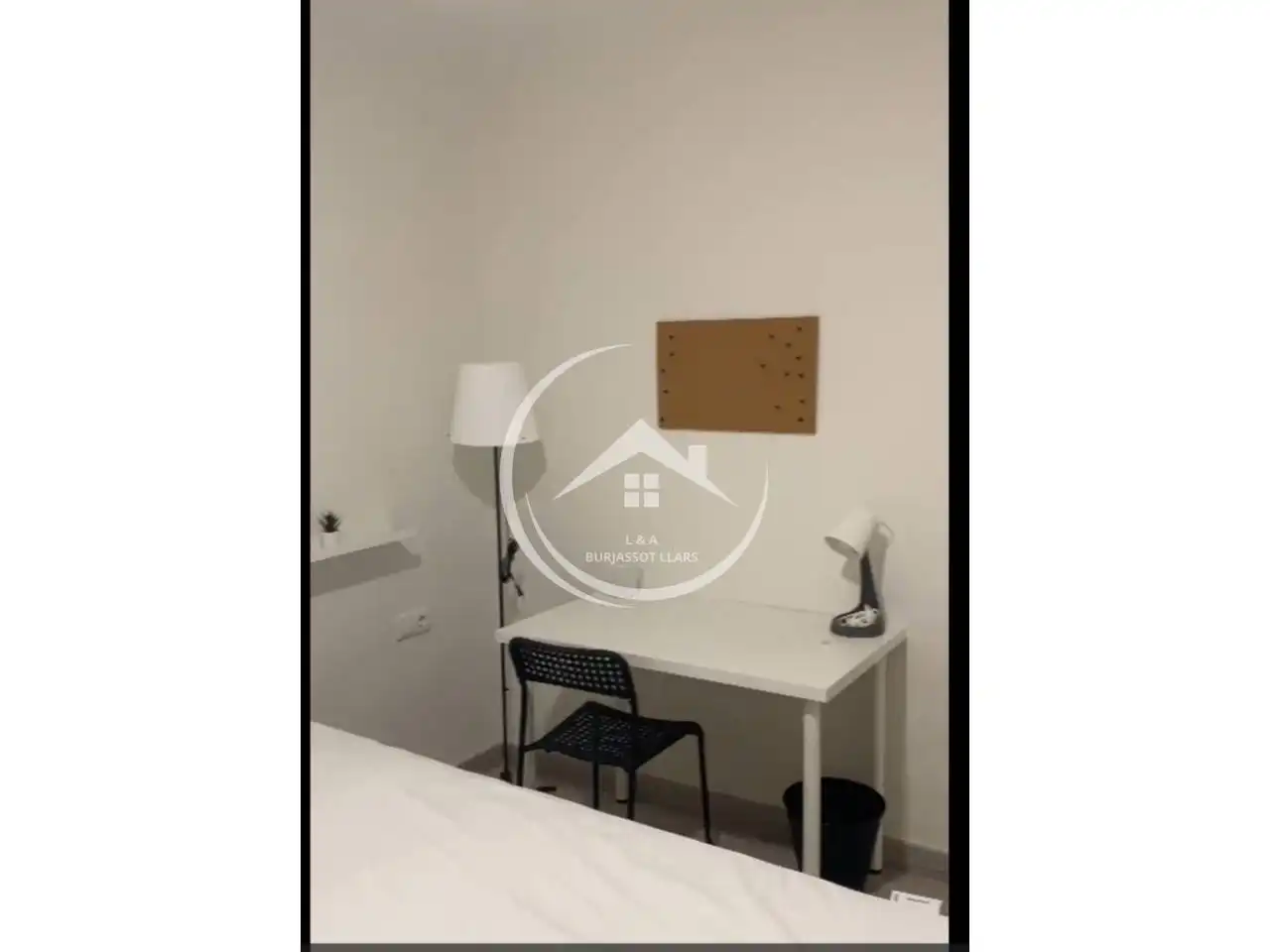 Habitación de Apartamento en venta en Valencia