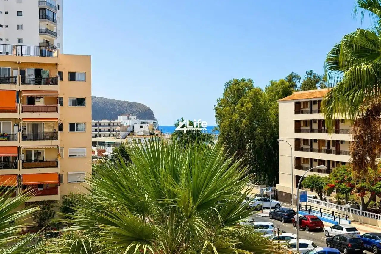 Apartamento con terraza en venta en Los Cristianos, imagen 26