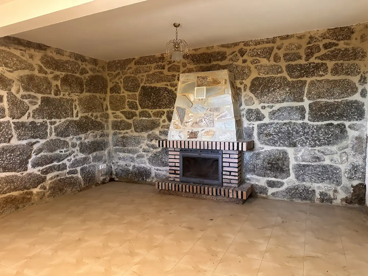 Wohnzimmer von Country house zum Verkauf in Negreira