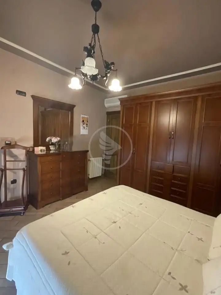 Dormitori de Casa o xalet en venda en Linares amb Aire condicionat