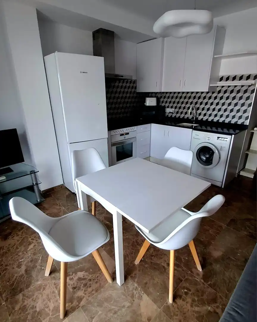 Cocina de Ático de alquiler en Valencia con Aire acondicionado, Calefacción y Terraza