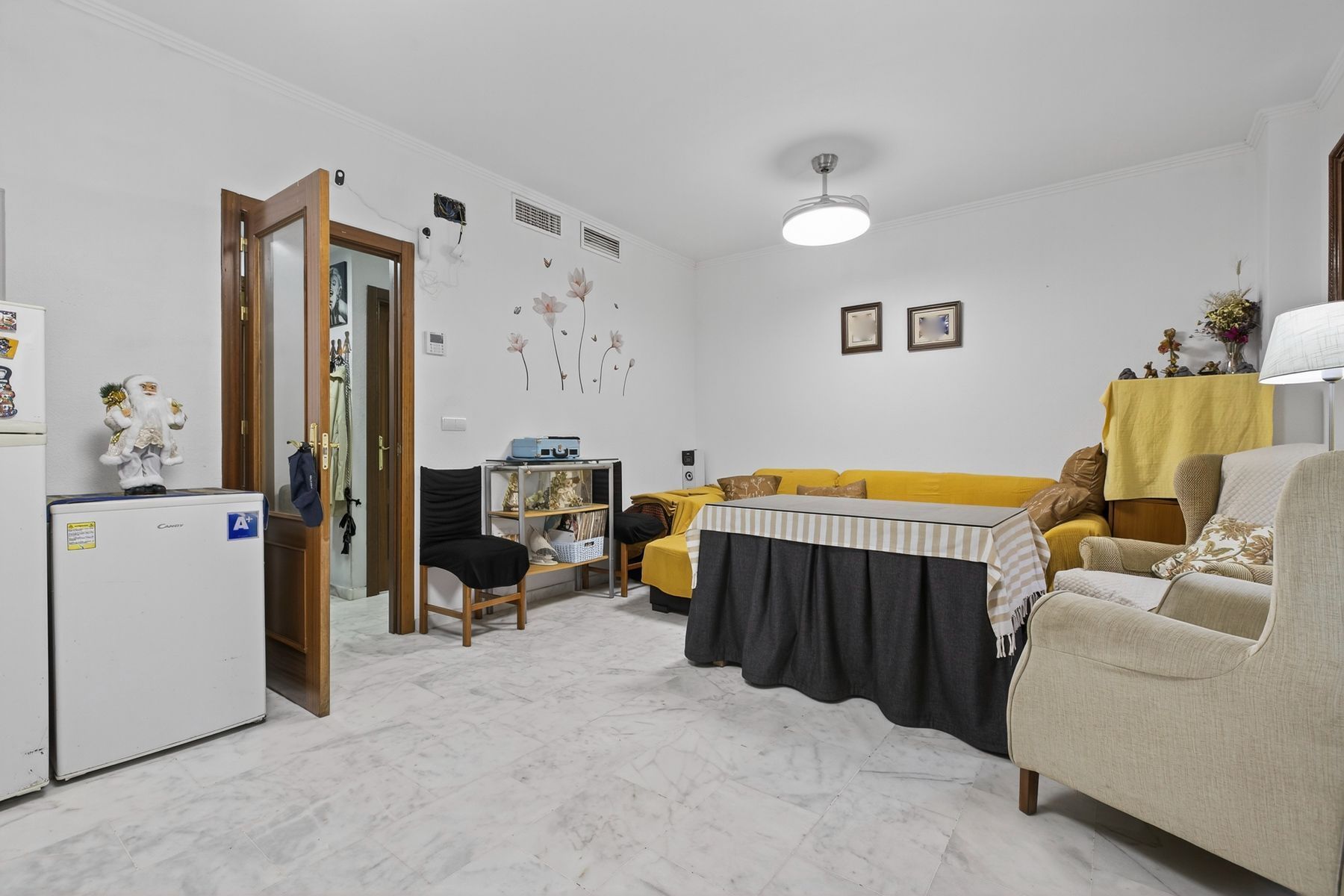 Sala d'estar de Pis en venda en Burguillos amb Aire condicionat i Calefacció