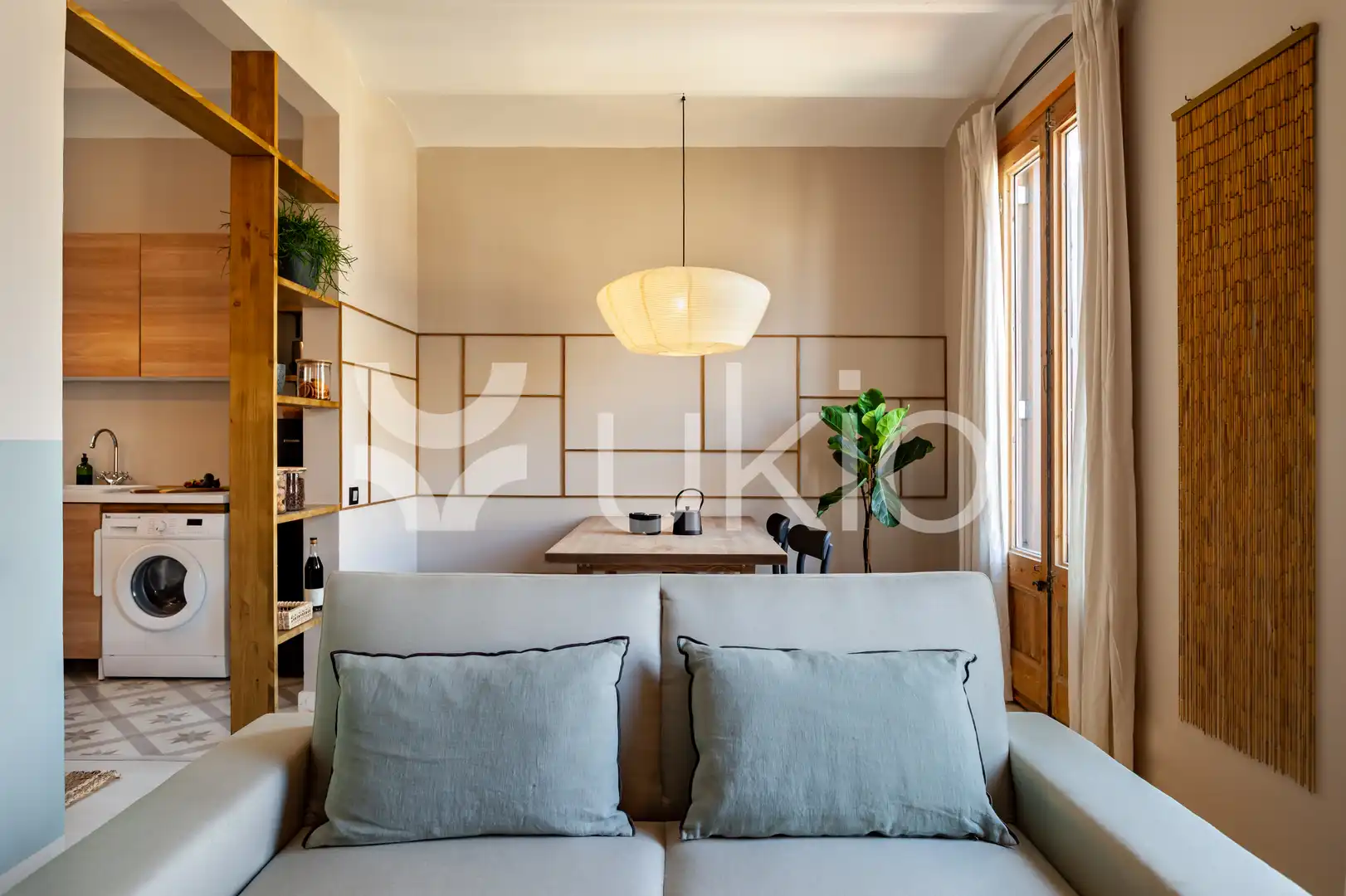 Sala de estar de Apartamento de alquiler en Barcelona con Aire acondicionado, Calefacción y Amueblado