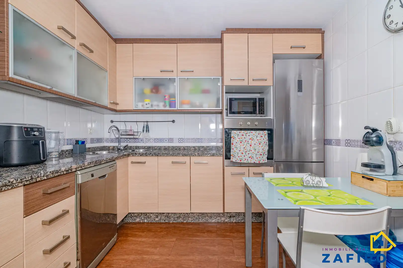 Küche von Haus oder Chalet zum Verkauf in Alhendín mit Heizung, Parkett und Abstellraum