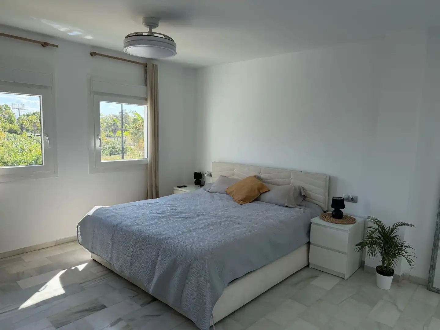 Habitación de Casa o chalet en venta en Torremolinos con Aire acondicionado, Calefacción y Terraza